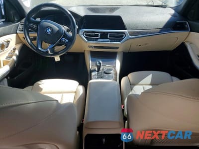 Zdjęcie 8 z 12 samochodu: 2021 BMW 330I VIN:3MW5R1J03M8B69325 - miniatura