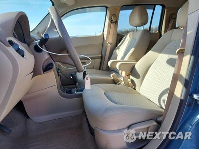 Zdjęcie 6 z 10 samochodu: 2007 CHEVROLET HHR LS VIN:3GNDA13D77S597841 - miniatura