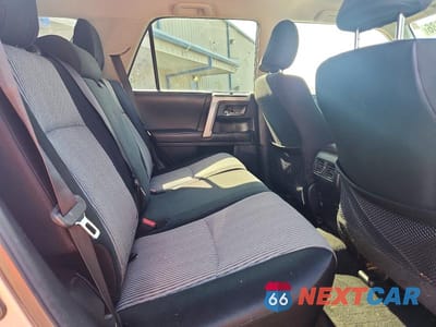 Zdjęcie 11 z 13 samochodu: 2014 TOYOTA 4RUNNER SR5 VIN:JTEZU5JR7E5069067 - miniatura