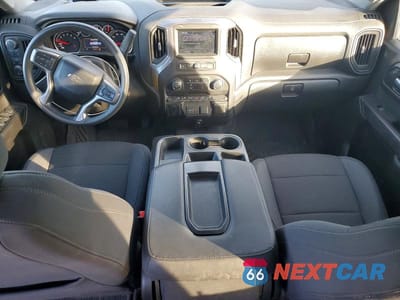 Zdjęcie 8 z 11 samochodu: 2022 CHEVROLET SILVERADO LTD K1500 TRAIL BOSS CUSTOM VIN:3GCPYCEL5NG206476 - miniatura