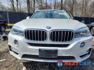 Piąte zdjęcie samochodu w środku: 2016 BMW X5 XDRIVE35I VIN:5UXKR0C59G0P24462 - miniatura