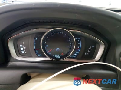 Zdjęcie 9 z 12 samochodu: 2016 VOLVO XC60 T5 PREMIER VIN:YV4612RK6G2837323 - miniatura