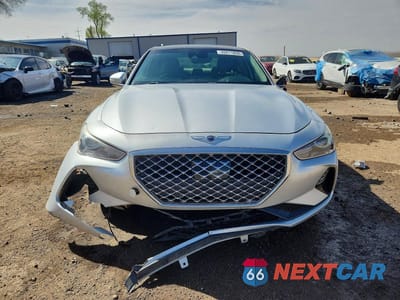 Piąte zdjęcie samochodu w środku: 2019 GENESIS G70 2.0T ADVANCED VIN:KMTG34LA3KU020970 - miniatura