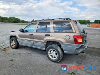 Drugie zdjęcie samochodu z przodu: 2002 JEEP GRAND CHEROKEE LAREDO VIN:1J4GX48S42C306749 - miniatura