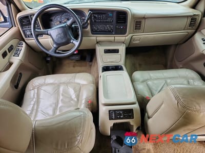 Zdjęcie 8 z 13 samochodu: 2002 CHEVROLET TAHOE K1500 VIN:1GNEK13ZX2R274375 - miniatura