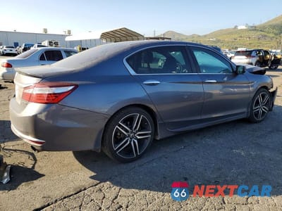 Trzecie zdjęcie samochodu z tyłu: 2017 HONDA ACCORD SPORT VIN:1HGCR2F56HA122922 - miniatura