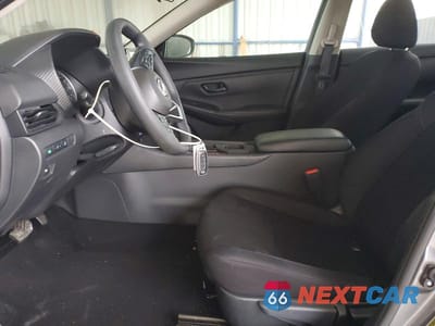 Zdjęcie 7 z 12 samochodu: 2024 NISSAN SENTRA S VIN:3N1AB8BV5RY205356 - miniatura