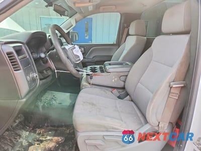 Zdjęcie 7 z 12 samochodu: 2016 GMC SIERRA C1500 VIN:1GTN1LEC5GZ901328 - miniatura
