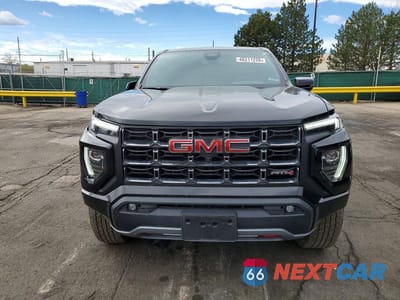 Piąte zdjęcie samochodu w środku: 2023 GMC CANYON AT4 VIN:1GTP6DEK5P1174570 - miniatura