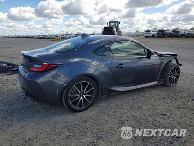 Trzecie zdjęcie samochodu z tyłu: 2023 TOYOTA GR86 BASE VIN:JF1ZNBC15P8758877 - miniatura