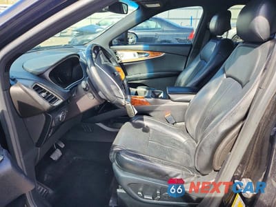 Zdjęcie 7 z 14 samochodu: 2016 LINCOLN MKX RESERVE VIN:2LMTJ8LP1GBL42471 - miniatura
