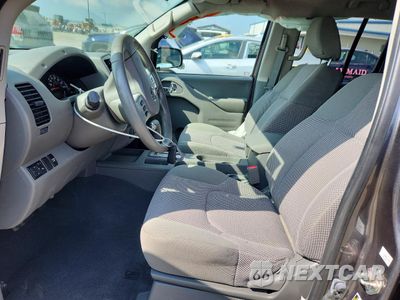 Zdjęcie 7 z 12 samochodu: 2019 NISSAN FRONTIER SV VIN:1N6AD0ER9KN777652 - miniatura