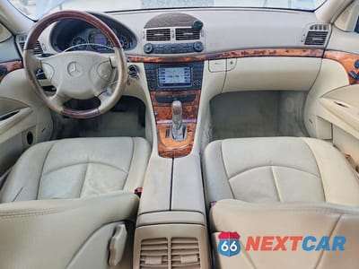 Zdjęcie 8 z 12 samochodu: 2004 MERCEDES-BENZ E 320 VIN:WDBUF65J44A465142 - miniatura