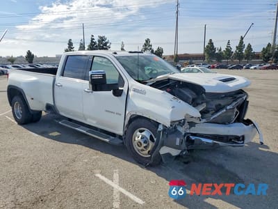 Czwarte zdjęcie samochodu z boku: 2023 CHEVROLET SILVERADO K3500 HIGH COUNTRY VIN:1GC4YVEY9PF216779 - miniatura