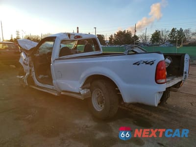 Drugie zdjęcie samochodu z przodu: 2002 FORD F250 SUPER DUTY VIN:1FTNF21LX2EC81092 - miniatura