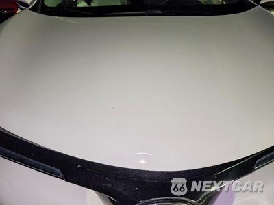 Zdjęcie 12 z 14 samochodu: 2018 TOYOTA RAV4 XLE VIN:JTMRFREV6JJ730053 - miniatura