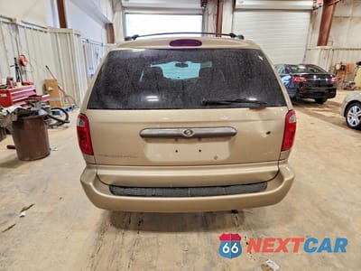 Zdjęcie 6 z 14 samochodu: 2003 CHRYSLER TOWN & COUNTRY LXI VIN:2C4GP54L13R338383 - miniatura