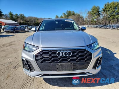 Piąte zdjęcie samochodu w środku: 2022 AUDI Q5 PREMIUM 45 VIN:WA1GAAFY9N2105317 - miniatura