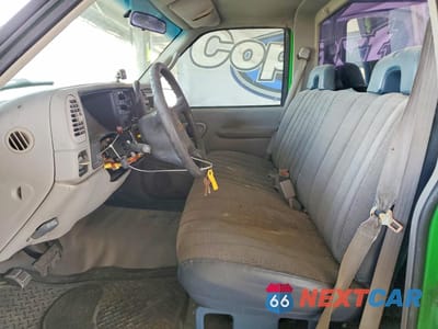 Zdjęcie 7 z 12 samochodu: 1997 GMC SIERRA C3500 VIN:1GDGC34R8VF043713 - miniatura