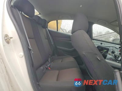 Zdjęcie 10 z 11 samochodu: 2022 MAZDA 3 VIN:3MZBPAAL0NM307236 - miniatura