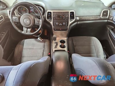 Zdjęcie 8 z 14 samochodu: 2011 JEEP GRAND CHEROKEE LAREDO VIN:1J4RR4GG2BC656428 - miniatura