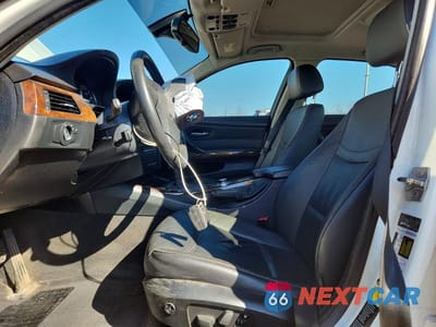 Zdjęcie 7 z 11 samochodu: 2010 BMW 328 XI SULEV VIN:WBAPK5C5XAA648662 - miniatura