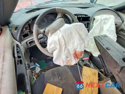 Zdjęcie 8 z 12 samochodu: 2003 FORD MUSTANG VIN:1FAFP40473F382583 - miniatura