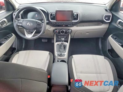 Zdjęcie 8 z 12 samochodu: 2024 HYUNDAI VENUE SEL VIN:KMHRC8A36RU311388 - miniatura