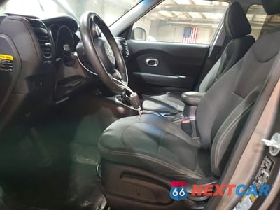 Zdjęcie 7 z 13 samochodu: 2014 KIA SOUL BASE VIN:KNDJN2A29E7104955 - miniatura