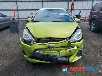 Piąte zdjęcie samochodu w środku: 2016 TOYOTA PRIUS C TWO VIN:JTDKDTB38G1118078 - miniatura
