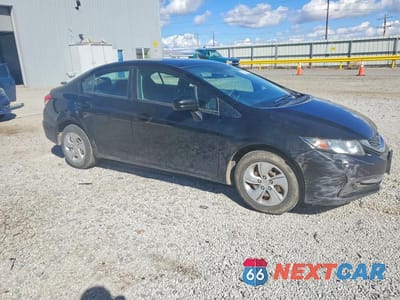 Czwarte zdjęcie samochodu z boku: 2015 HONDA CIVIC LX VIN:19XFB2F50FE116561 - miniatura