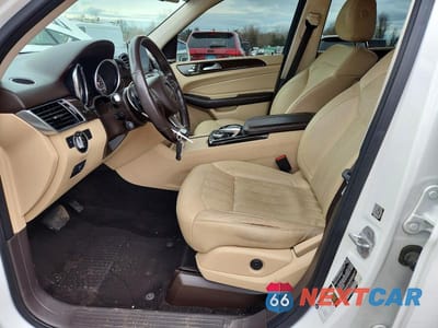 Zdjęcie 7 z 12 samochodu: 2016 MERCEDES-BENZ GLE 350 4MATIC VIN:4JGDA5HB8GA698049 - miniatura