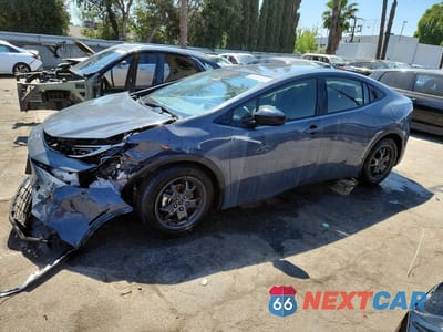 2025 TOYOTA PRIUS LE JTDACAAU2S3058826 - główne zdjęcie licytacji z USA - miniatura