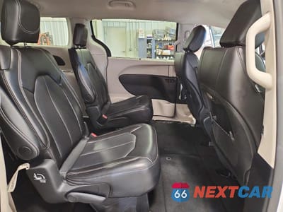 Zdjęcie 11 z 12 samochodu: 2024 CHRYSLER PACIFICA TOURING L VIN:2C4RC1BGXRR168066 - miniatura