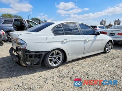 Trzecie zdjęcie samochodu z tyłu: 2007 BMW 328 I SULEV VIN:WBAVC53577FZ70742 - miniatura