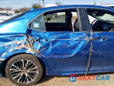 Zdjęcie 10 z 11 samochodu: 2020 TOYOTA CAMRY SE VIN:4T1G11AK9LU326907 - miniatura