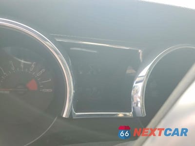 Zdjęcie 9 z 11 samochodu: 2008 FORD MUSTANG GT VIN:1ZVHT85H885141465 - miniatura