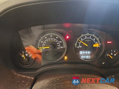 Zdjęcie 9 z 14 samochodu: 2015 JEEP PATRIOT LATITUDE VIN:1C4NJRFB5FD244292 - miniatura