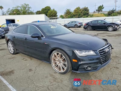 Czwarte zdjęcie samochodu z boku: 2012 AUDI A7 PREMIUM VIN:WAUWGAFC0CN039124 - miniatura