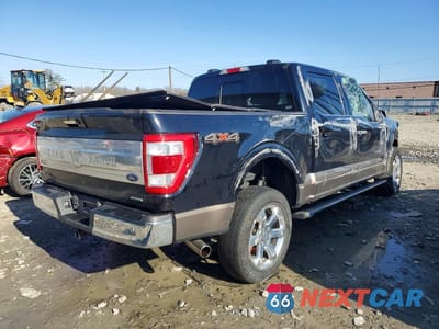 Trzecie zdjęcie samochodu z tyłu: 2023 FORD F150 SUPERCREW VIN:1FTFW1E82PFB03585 - miniatura