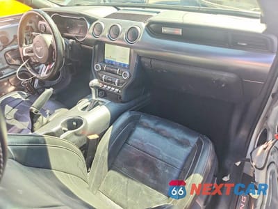 Zdjęcie 8 z 13 samochodu: 2019 FORD MUSTANG GT VIN:1FATP8FF8K5140389 - miniatura