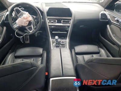 Zdjęcie 8 z 11 samochodu: 2020 BMW M850XI VIN:WBAGV8C08LCE44966 - miniatura