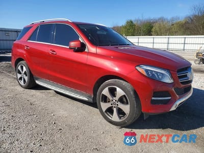 Czwarte zdjęcie samochodu z boku: 2018 MERCEDES-BENZ GLE 350 4MATIC VIN:4JGDA5HB1JB048707 - miniatura