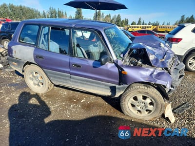 Czwarte zdjęcie samochodu z boku: 1997 TOYOTA RAV4 VIN:JT3HP10V5V7032199 - miniatura