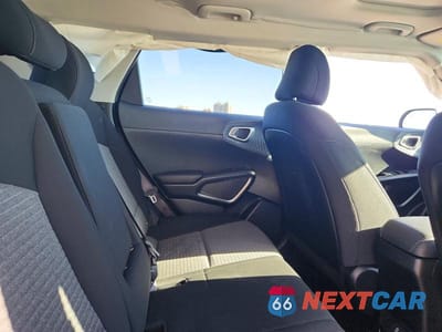 Zdjęcie 10 z 11 samochodu: 2023 KIA SOUL EX VIN:KNDJ33AU2P7862166 - miniatura