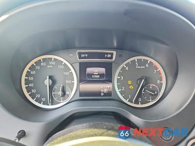 Zdjęcie 9 z 12 samochodu: 2018 INFINITI QX30 ESSENTIAL VIN:SJKCH5CPXJA002343 - miniatura