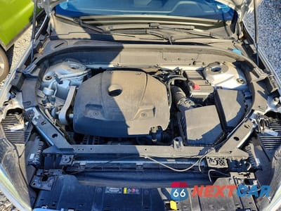 Zdjęcie 12 z 13 samochodu: 2021 VOLVO XC60 T5 MOMENTUM VIN:YV4102RK4M1835374 - miniatura