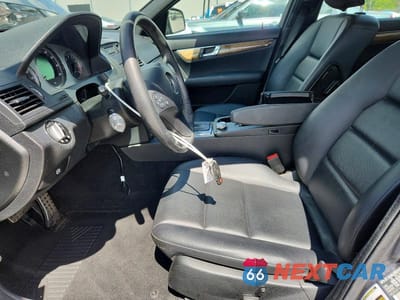 Zdjęcie 7 z 11 samochodu: 2008 MERCEDES-BENZ C 350 VIN:WDDGF56X98F036590 - miniatura