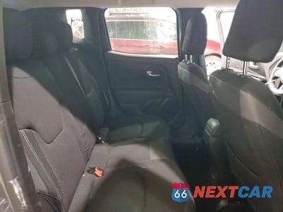 Zdjęcie 11 z 13 samochodu: 2023 JEEP RENEGADE ALTITUDE VIN:ZACNJDE13PPP26030 - miniatura