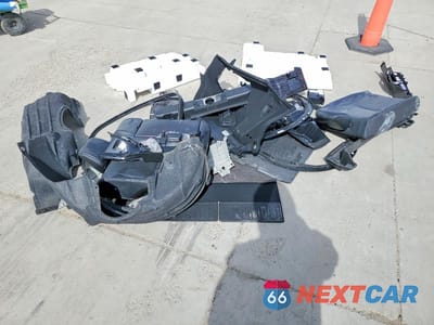 Zdjęcie 12 z 13 samochodu: 2026 TOYOTA PRIUS LIMITED VIN:JTDADABU9T3035993 - miniatura
